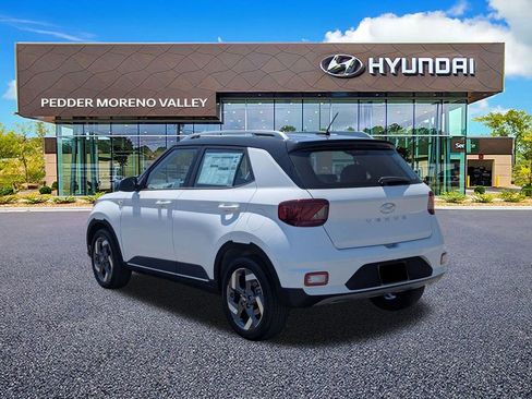 New 2025 Hyundai Venue Limited image 4