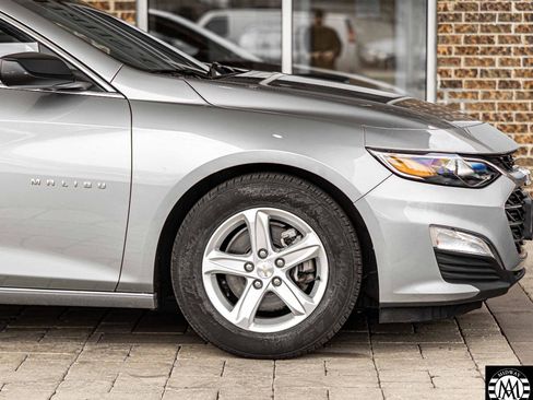 Used 2023 Chevrolet Malibu LS FWD image 21