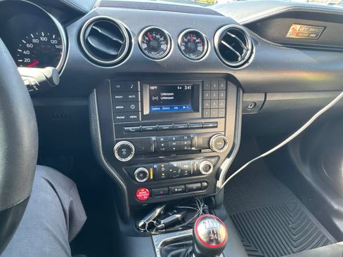 Used 2016 Ford Mustang Shelby GT350 w/ Track Package RWD image 9
