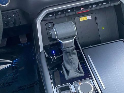 Certified 2023 Toyota Sequoia Platinum image 16