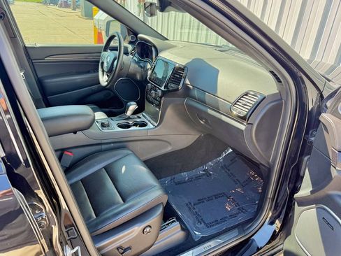 Used 2020 Jeep Grand Cherokee High Altitude AWD/4WD image 21