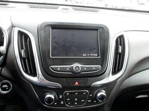 Used 2021 Chevrolet Equinox LT image 4