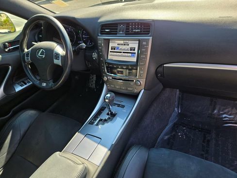 Used 2012 Lexus IS 250 w/ F-Sport Pkg w/Summer Tires RWD image 10