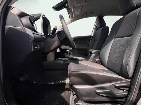 Used 2018 Toyota RAV4 LE w/ All Weather Liner Package image 16