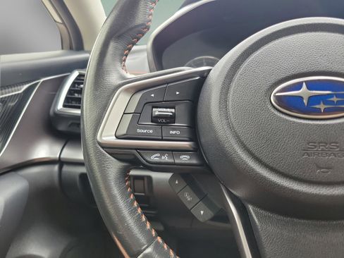 Used 2020 Subaru Crosstrek 2.0i Limited w/ Moonroof Package w/Navigation AWD/4WD image 21