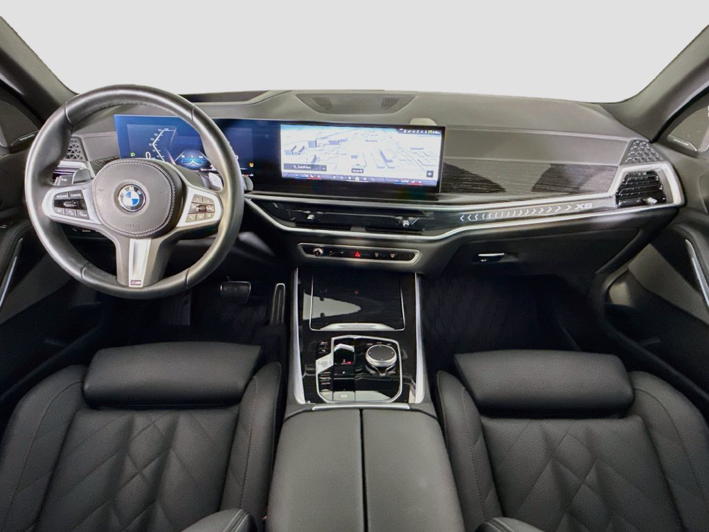 Used 2025 BMW X5 sDrive40i w/ M Sport Package RWD image 9