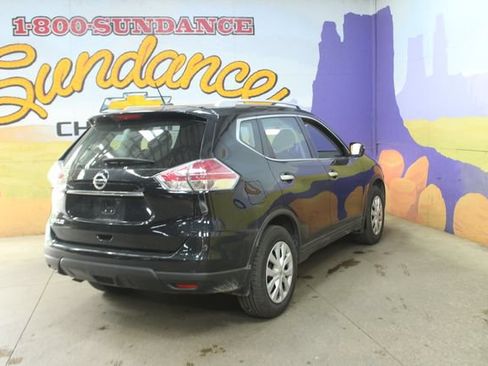 Used 2016 Nissan Rogue S FWD image 8