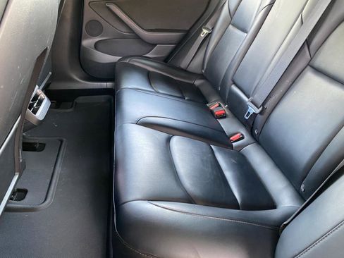 Used 2022 Tesla Model 3 Long Range image 34