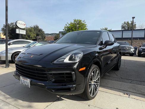 Used 2019 Porsche Cayenne image 5