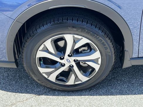 Certified 2021 Subaru Outback Touring w/ Popular Package #2 AWD/4WD image 11