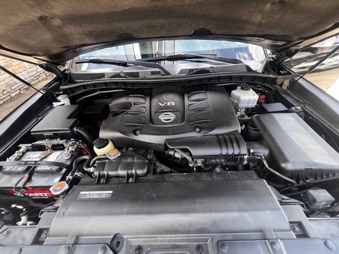 Used 2019 Nissan Armada Platinum w/ Captain's Chairs Package RWD image 19
