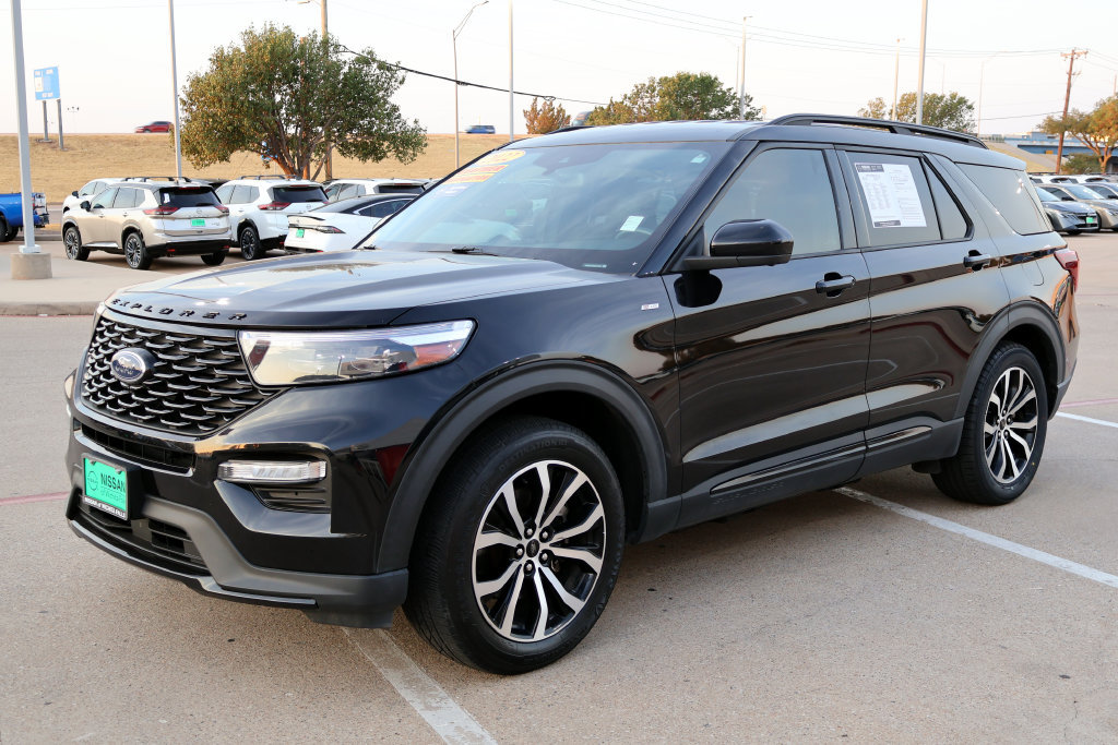 Used 2022 Ford Explorer ST-Line RWD image 4
