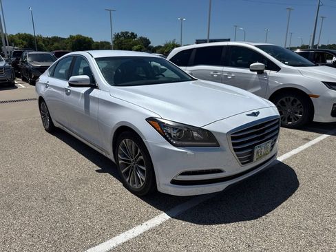 Used 2015 Hyundai Genesis 3.8 AWD/4WD image 2