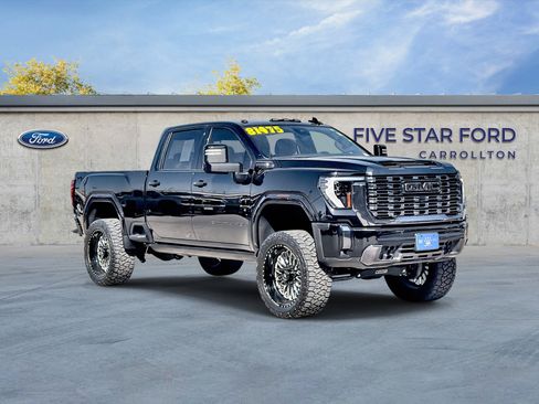Used 2024 GMC Sierra 2500 Denali Ultimate AWD/4WD image 1