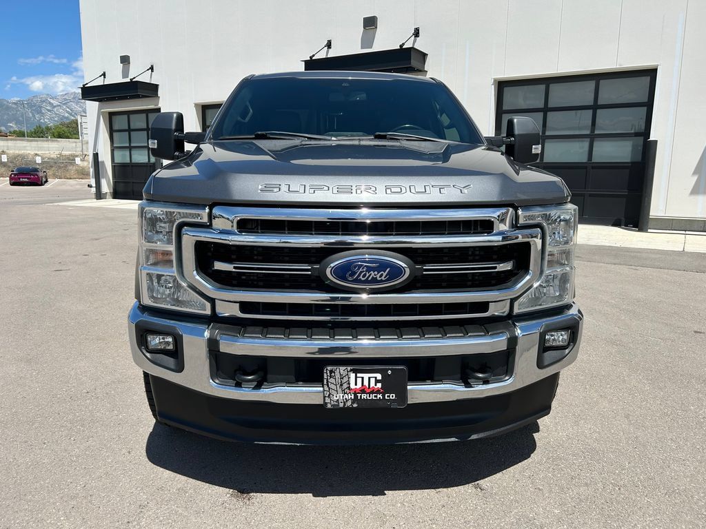 Used 2022 Ford F250 Lariat w/ Lariat Value Package AWD/4WD image 5