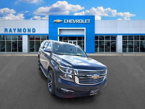 Used 2018 Chevrolet Tahoe Premier AWD/4WD image 9