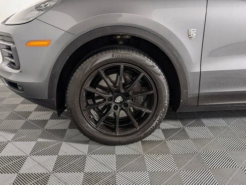Used 2020 Porsche Cayenne AWD/4WD image 11
