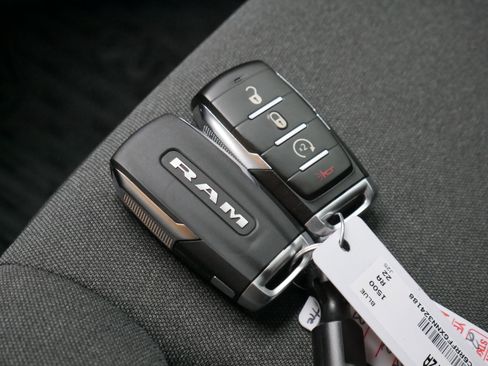 Used 2022 RAM 1500 Big Horn image 37