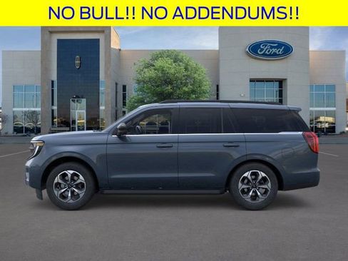 New 2026 Ford Expedition Active image 3