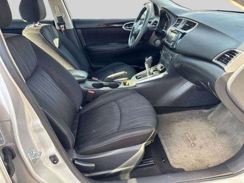 Used 2017 Nissan Sentra SV image 10