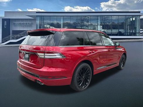 New 2026 Lincoln Aviator Reserve AWD/4WD image 8