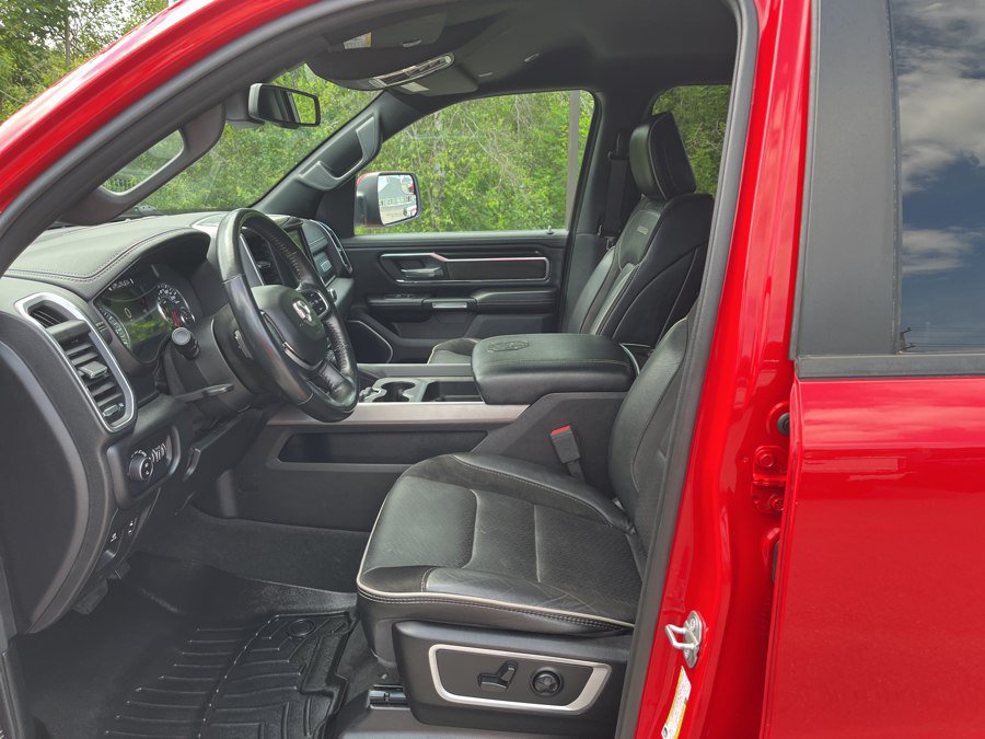 Used 2020 RAM 1500 Laramie w/ Sport Appearance Package AWD/4WD image 7