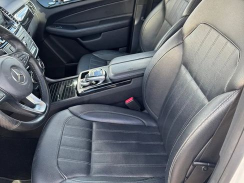 Used 2018 Mercedes-Benz GLE 350 w/ Premium 1 Package image 8