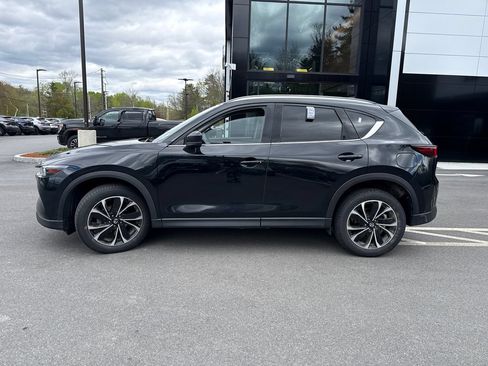 Used 2022 MAZDA CX-5 AWD 2.5 S w/ Premium Package image 2