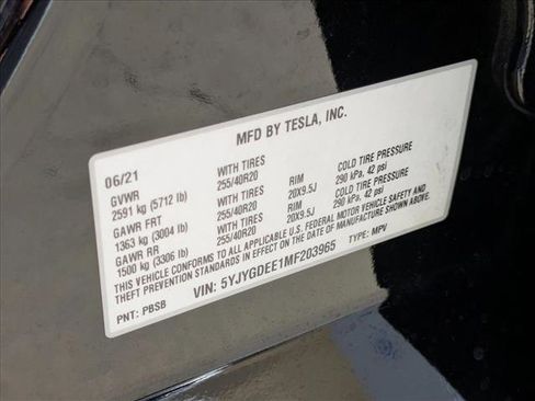 Used 2021 Tesla Model Y Long Range image 26