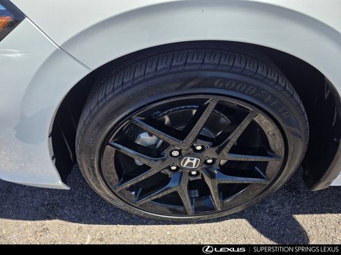Used 2025 Honda Civic Sport image 10