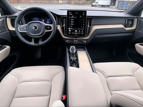 New 2026 Volvo XC60 T8 Plus w/ Protection Package Premier image 7
