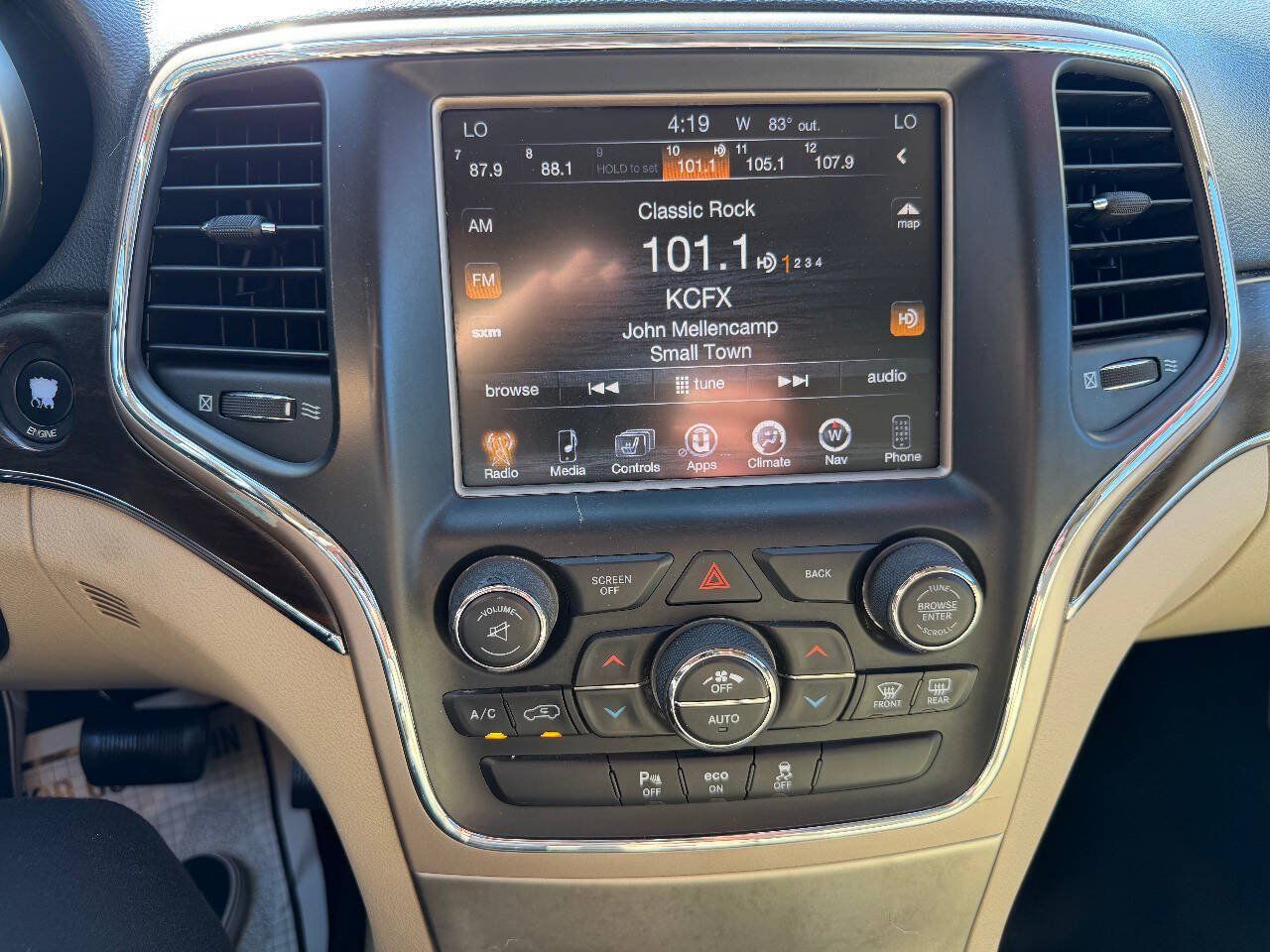 Used 2014 Jeep Grand Cherokee Limited AWD/4WD image 18