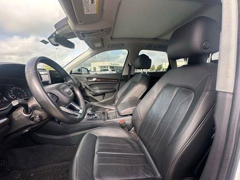 Used 2019 Audi Q5 2.0T Premium w/ Convenience Package AWD/4WD image 10
