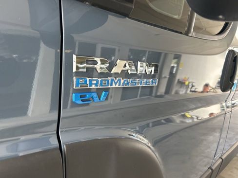 Used 2024 RAM ProMaster 3500 image 13
