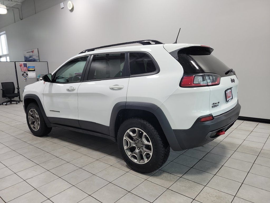 Used 2022 Jeep Cherokee Trailhawk w/ Premium Leather Package AWD/4WD image 9