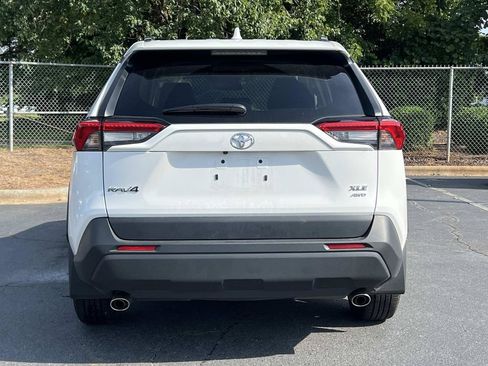 Used 2025 Toyota RAV4 XLE AWD/4WD image 6