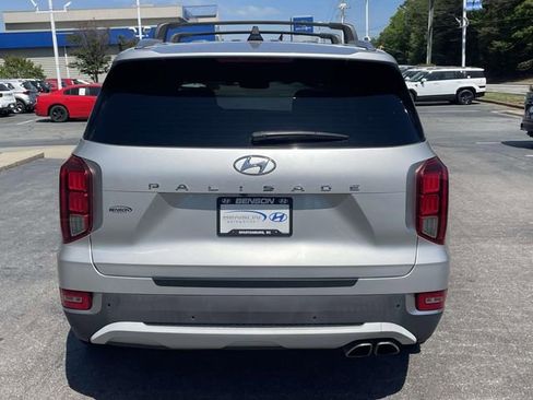Used 2022 Hyundai Palisade SEL w/ Premium Package image 5