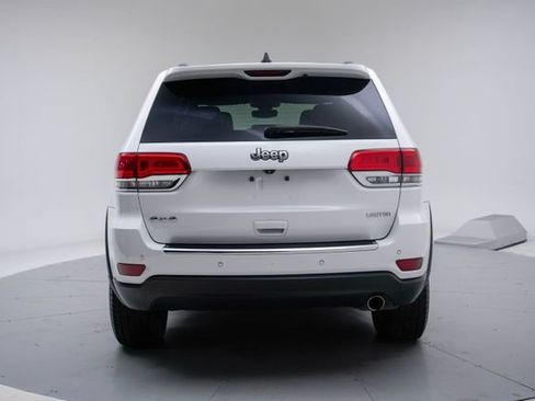 Used 2018 Jeep Grand Cherokee Limited AWD/4WD image 24