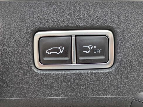 Certified 2025 Kia Sorento X-Line EX AWD/4WD image 15