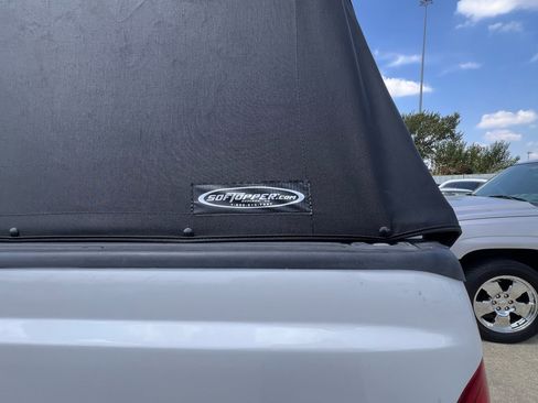 Used 2004 Ford F350 Lariat image 76