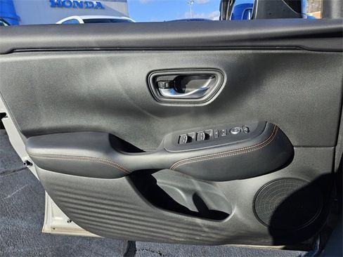 Used 2023 Honda HR-V Sport image 29