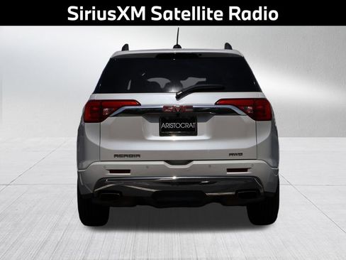 Used 2017 GMC Acadia Denali w/ Technology Package AWD/4WD image 7