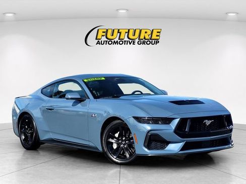 Certified 2025 Ford Mustang GT image 1