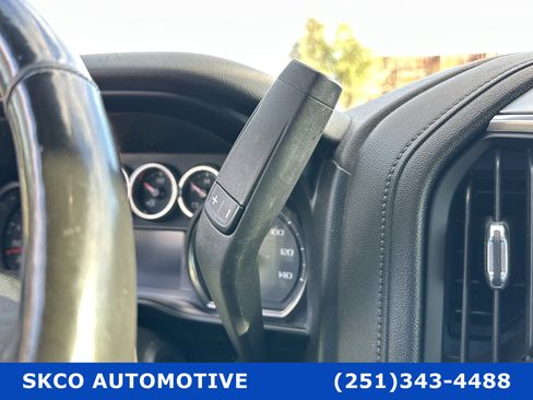 Used 2019 Chevrolet Silverado 1500 LT w/ Texas Edition image 22