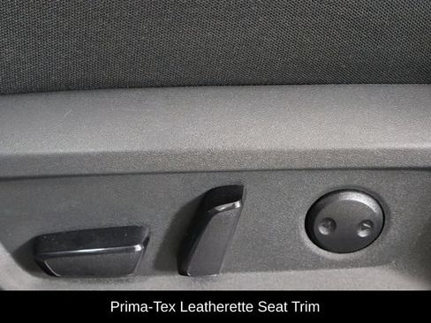 Used 2026 Nissan Rogue SV FWD image 23