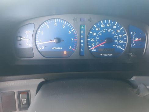 Used 2003 Toyota Sienna LE image 24