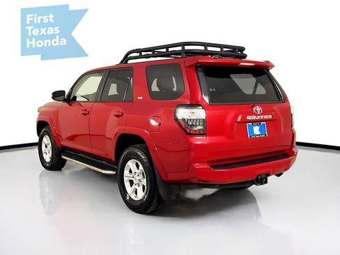 Used 2021 Toyota 4Runner SR5 Premium w/ Moonroof Package AWD/4WD image 5