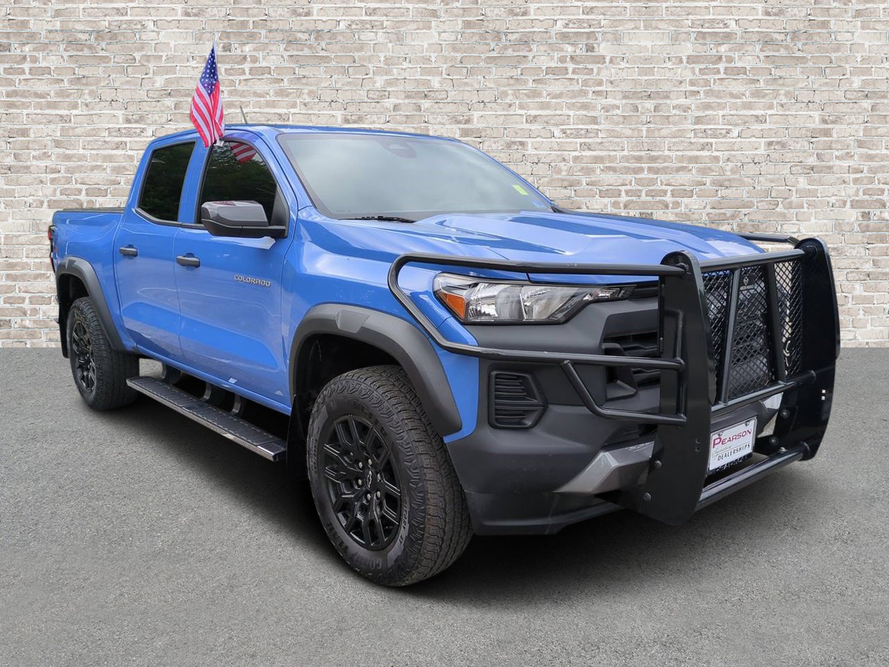 Used 2025 Chevrolet Colorado Trail Boss AWD/4WD image 1