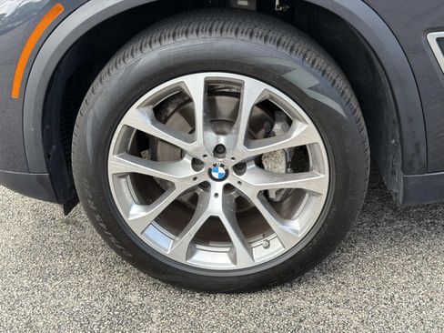 Used 2022 BMW X5 xDrive40i w/ Premium Package AWD/4WD image 10