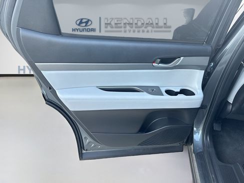 Used 2025 Hyundai Palisade SEL FWD image 23
